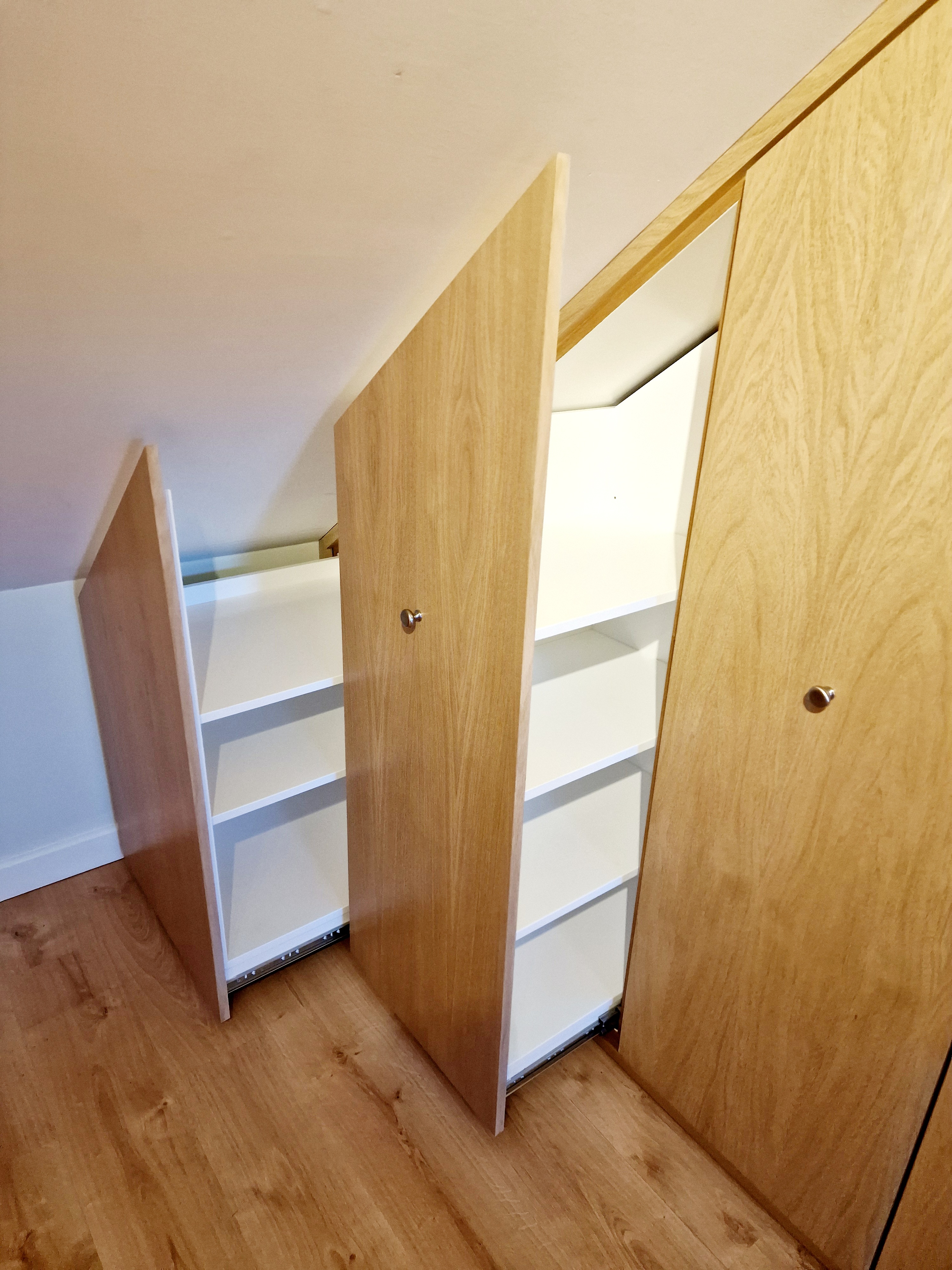 Natural Oak Wardrobe - Interior Shelving Detail